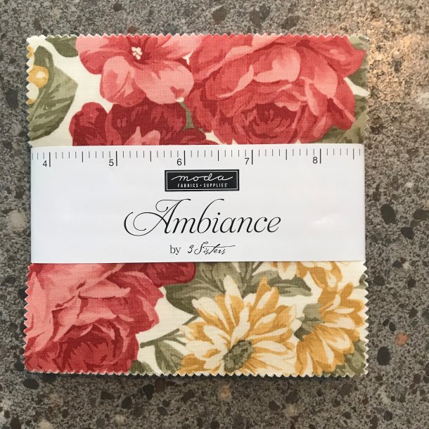 Charm Pack, Ambiance