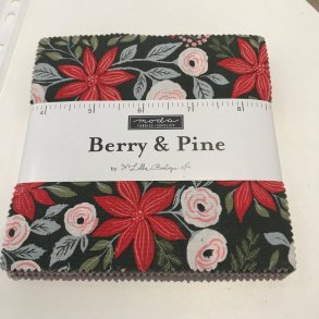 Moda julestof, Berry and Pine, charm pack