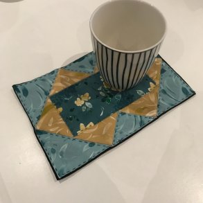 Kaffebrik med trekanter