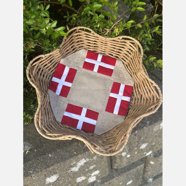 br�dserviet med flag