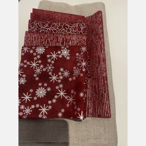 Lber med julekugler, sykit. rd/slv