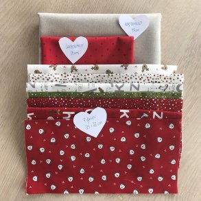 Juleleg 2025, lukkekant med prikker