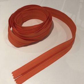 Lynls orange, by Annie