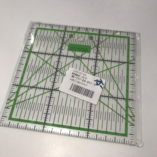 Firkant linial 15 x 15 cm 